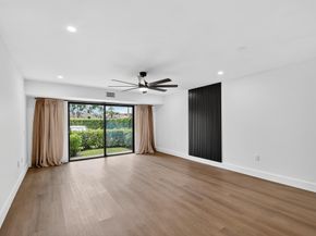 4661 Fountains Drive 112, Lake Worth FL 33467