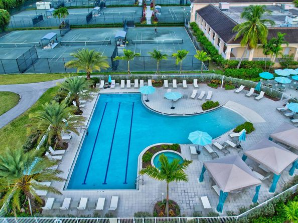 4661 Fountains Drive 112, Lake Worth FL 33467