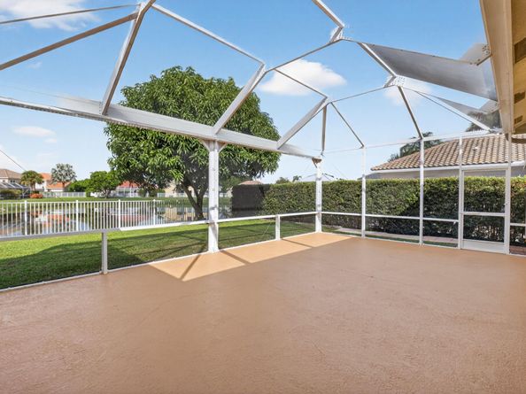 6329 Hatteras Club Dr, Lake Worth FL 33463