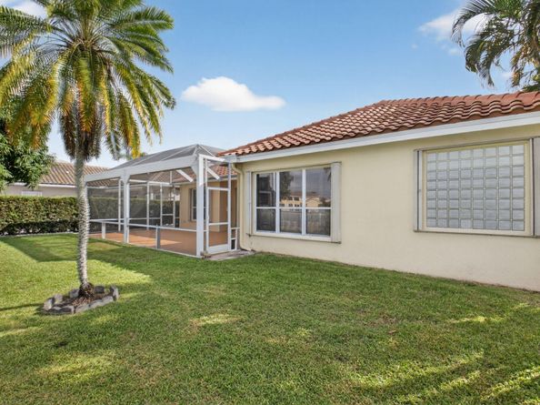 6329 Hatteras Club Dr, Lake Worth FL 33463