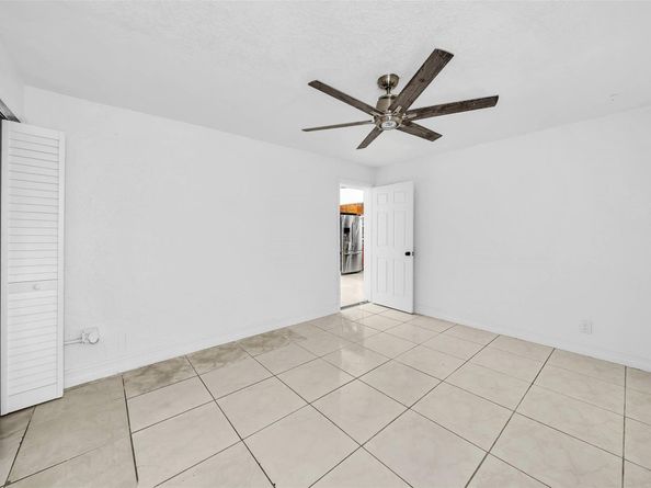 41 NE 45th Ct, Oakland Park FL 33334