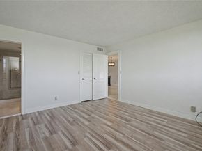 9320 S Hollybrook Lake Dr 103, Pembroke Pines FL 33025