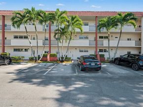 9320 S Hollybrook Lake Dr 103, Pembroke Pines FL 33025