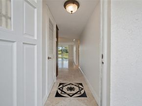 9320 S Hollybrook Lake Dr 103, Pembroke Pines FL 33025