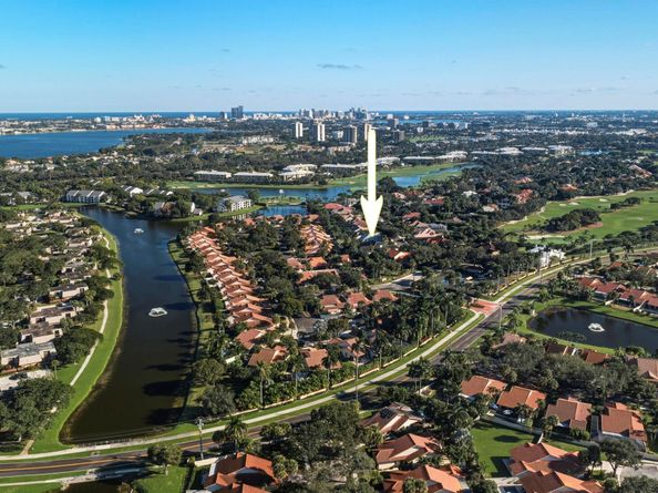 2760 Tecumseh Drive, West Palm Beach FL 33409