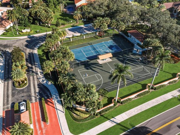 2760 Tecumseh Drive, West Palm Beach FL 33409