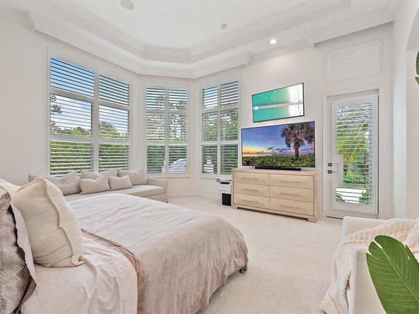 108 Bianca Drive, Palm Beach Gardens FL 33418