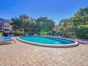 6731 Cypress Rd 309, Plantation FL 33317