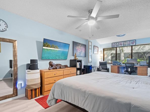 3351 Emerald Oaks Dr 103, Hollywood FL 33021