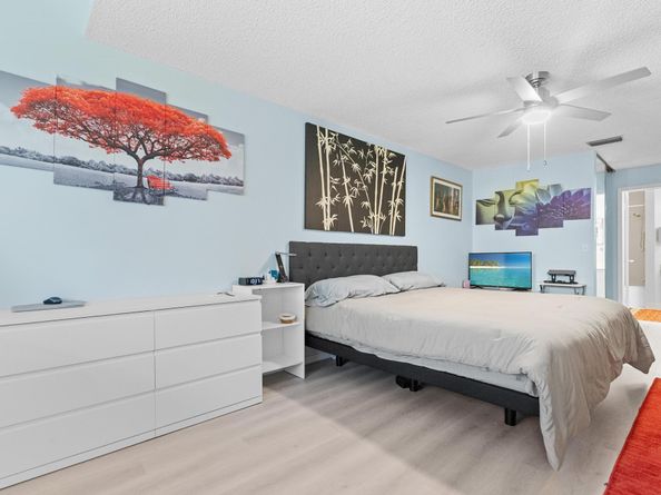 3351 Emerald Oaks Dr 103, Hollywood FL 33021