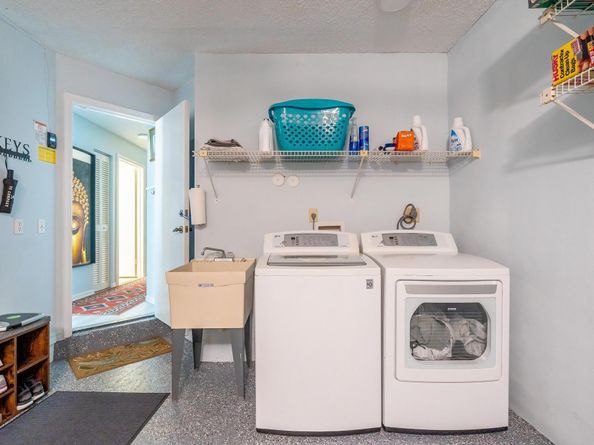 3351 Emerald Oaks Dr 103, Hollywood FL 33021