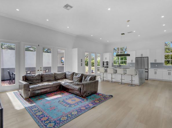 5885 NW 40th Terrace, Boca Raton FL 33496