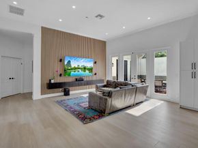 5885 NW 40th Terrace, Boca Raton FL 33496