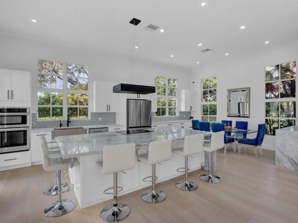 5885 NW 40th Terrace, Boca Raton FL 33496