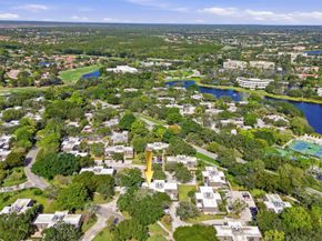 1001 10th Terrace, Palm Beach Gardens FL 33418