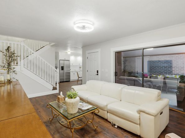 1001 10th Terrace, Palm Beach Gardens FL 33418