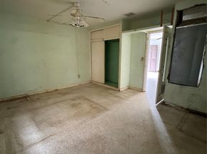 18530 NW 42nd Ave, Miami Gardens FL 33055