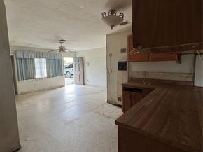 18530 NW 42nd Ave, Miami Gardens FL 33055