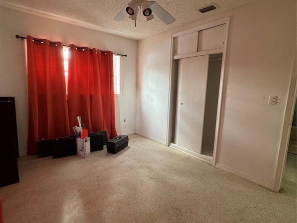 18530 NW 42nd Ave, Miami Gardens FL 33055