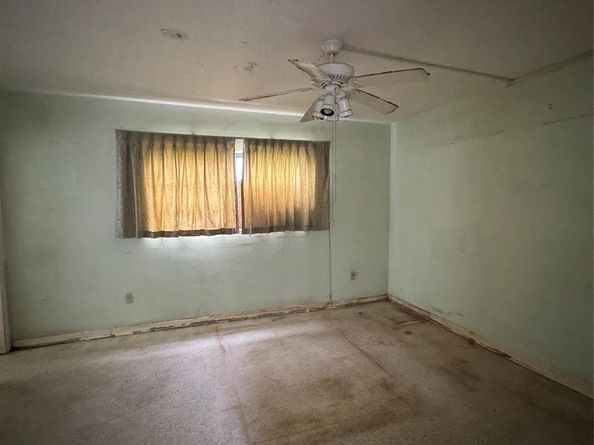 18530 NW 42nd Ave, Miami Gardens FL 33055