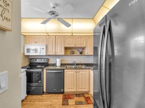 6890 Royal Palm Blvd 203H, Margate FL 33063