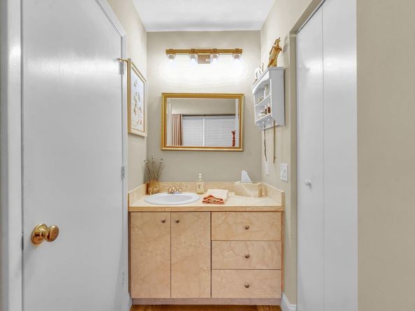 6890 Royal Palm Blvd 203H, Margate FL 33063