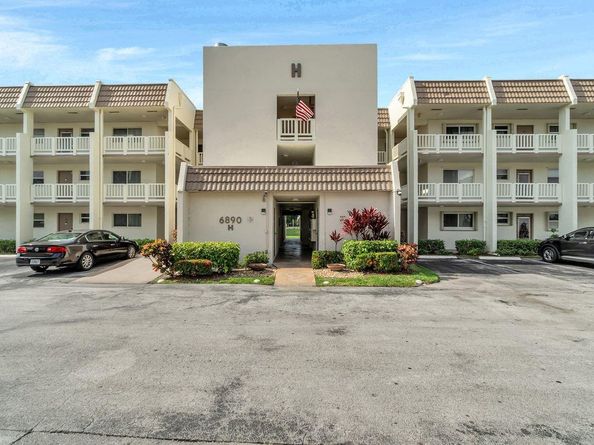 6890 Royal Palm Blvd 203H, Margate FL 33063
