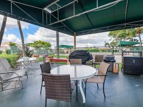 6890 Royal Palm Blvd 203H, Margate FL 33063