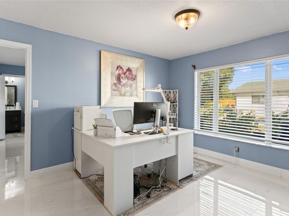 11305 NW 38th St, Coral Springs FL 33065