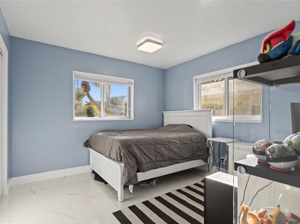 11305 NW 38th St, Coral Springs FL 33065