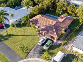 11305 NW 38th St, Coral Springs FL 33065