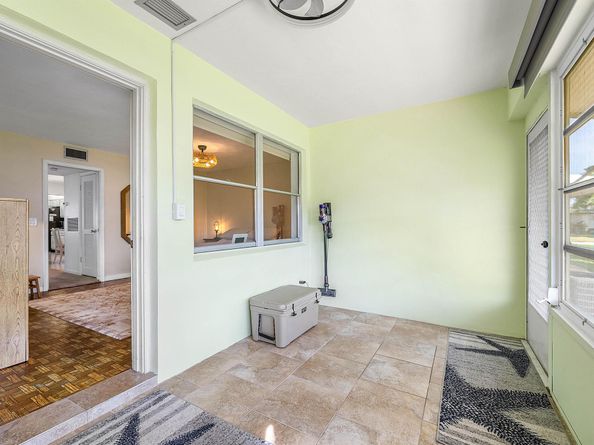 1010 Circle Terrace E C, Delray Beach FL 33445