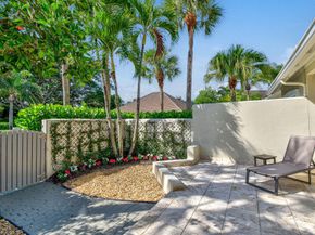 2576 Muirfield Court, Wellington FL 33414