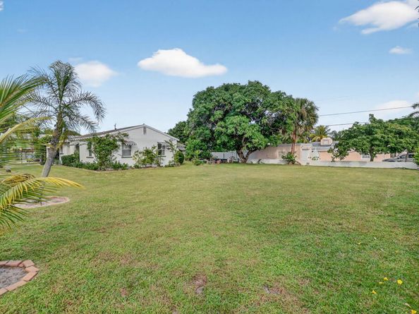 3816 Merrill Avenue, West Palm Beach FL 33405