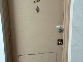 3040 NE 16th Ave A210, Oakland Park FL 33334