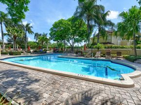 3473 Deer Creek Palladian Cir, Deerfield Beach FL 33442