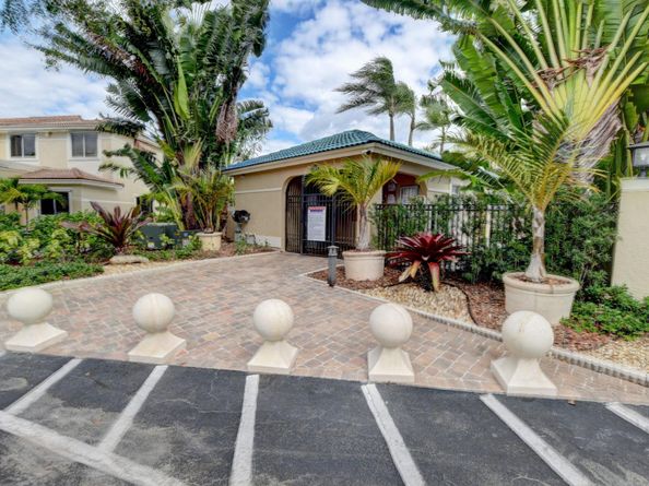 3473 Deer Creek Palladian Cir, Deerfield Beach FL 33442