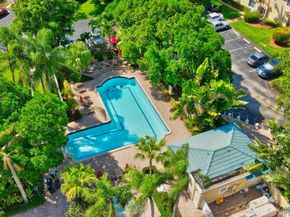 3473 Deer Creek Palladian Cir, Deerfield Beach FL 33442