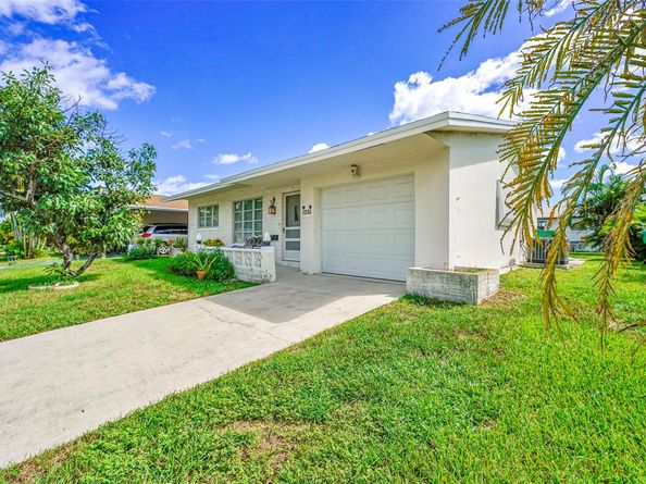 4500 NW 47 Court, Tamarac FL 33319