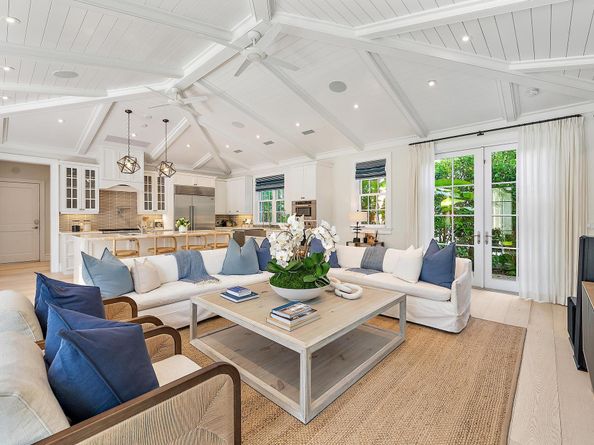 216 Sandpiper Drive, Palm Beach FL 33480