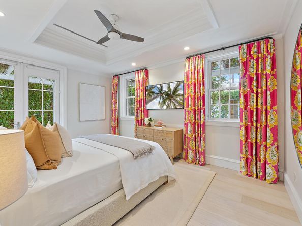 216 Sandpiper Drive, Palm Beach FL 33480