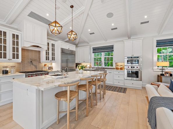 216 Sandpiper Drive, Palm Beach FL 33480