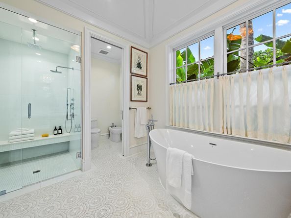 216 Sandpiper Drive, Palm Beach FL 33480