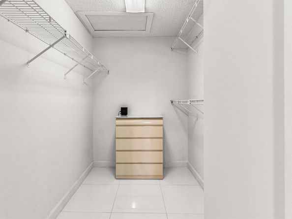 8348 Sunmeadow Lane, Boca Raton FL 33496