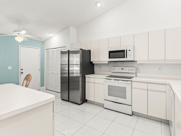 8348 Sunmeadow Lane, Boca Raton FL 33496