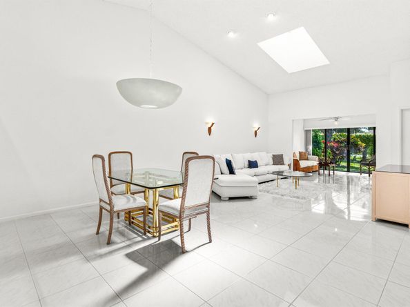 8348 Sunmeadow Lane, Boca Raton FL 33496