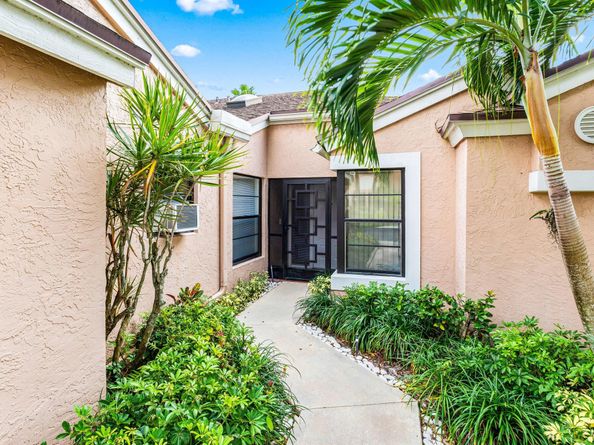 8348 Sunmeadow Lane, Boca Raton FL 33496