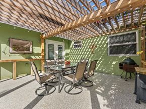 320 Summa Street, West Palm Beach FL 33405