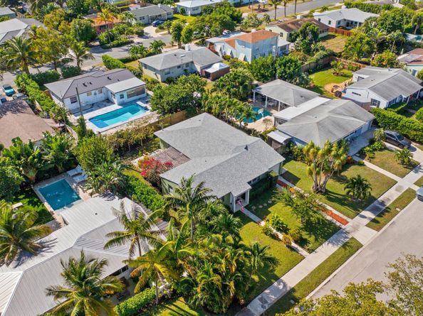 320 Summa Street, West Palm Beach FL 33405