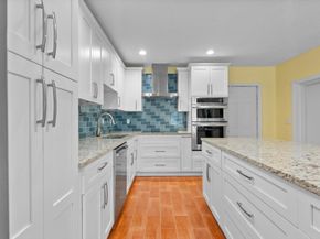 320 Summa Street, West Palm Beach FL 33405